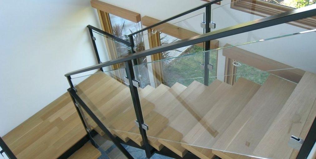 Plexiglass Railing Guard A Glass Railing System For Staircases From Consists Of Three Key Components The Glass Panel And Standoffs Or Base Shoes